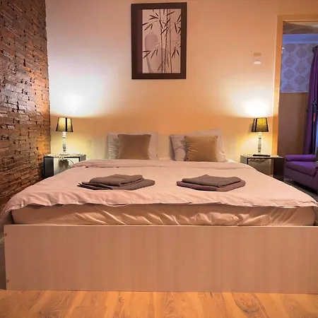 Ultracentral Apartment 2-3